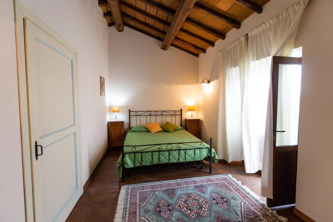 Agriturismo Lago Di Mezzano Valentano Exterior photo