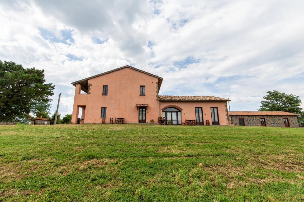 Agriturismo Lago Di Mezzano Valentano Exterior photo